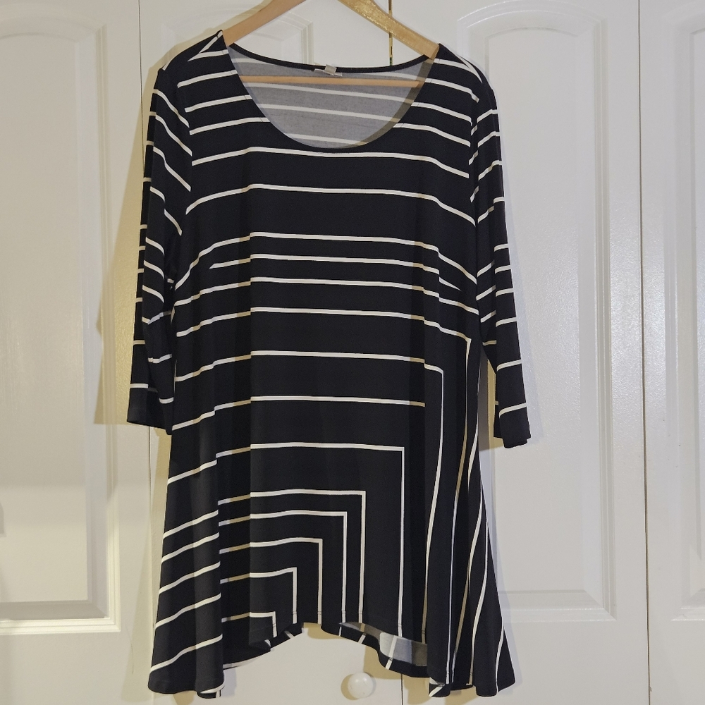 Avenue Women's Top/Dress Size 22/24 Black & White Striped Tunic Parisian Chic